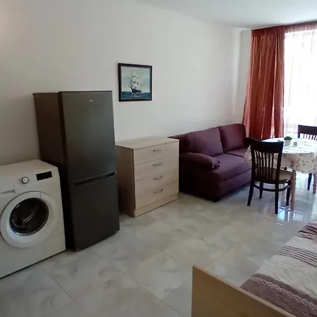 студио а 102 * Burgas