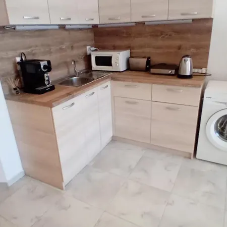 студио а 102 Apartment